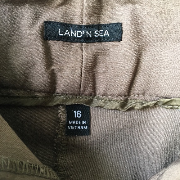 Brown trousers - Picture 2 of 5